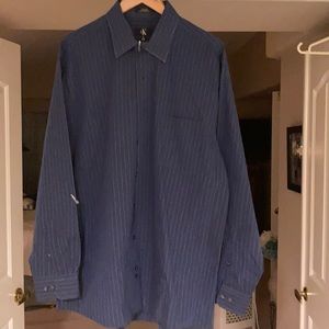 NBW Men’s Calvin Klein Navy Pinstripe Dress Shirt